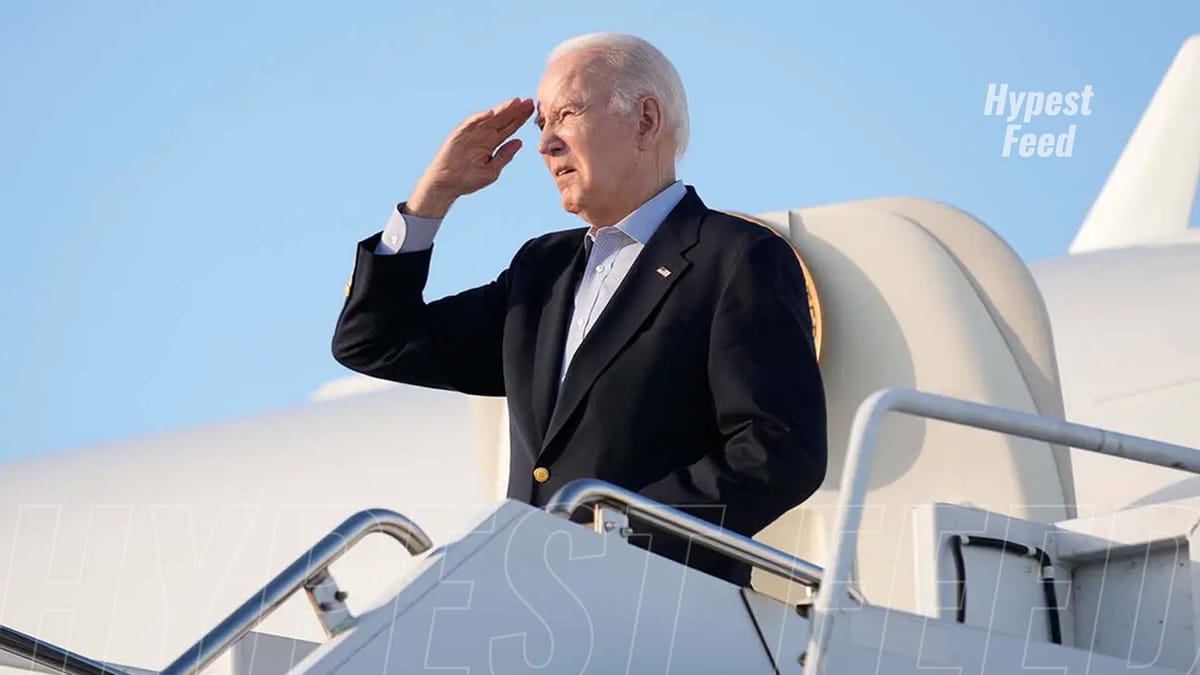 Journalists warned against stealing Biden's pillowcases from Air Force One