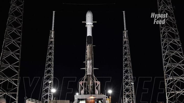 SpaceX launches Intuitive Machines lunar lander into space